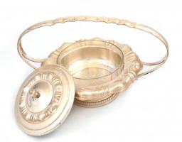 Nagy méretű ezüstözött cukortartó, hibátlan üvegbetéttel. Jelzett. 31x17 cm