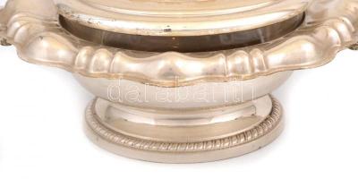 Nagy méretű ezüstözött cukortartó, hibátlan üvegbetéttel. Jelzett. 31x17 cm