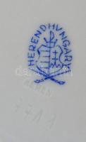 Herendi Viktória porcelán tálka és váza. Kézzel festett, jelzett, kopásokkal. d: 8 cm, m: 9 cm