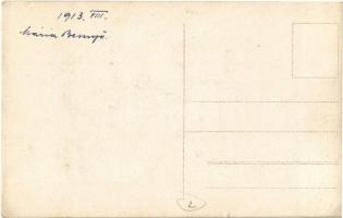 1913 Máriabesnyő (Gödöllő), Autószerelő munkában a sofőrrel / car mechanic at work with the chauffeu...