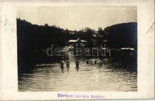 1907 Szováta-fürdő, Baile Sovata; fürdőzők / bathing people. photo + SÓVÁRAD - BALÁZSFALVA 266. SZ. A vasúti mozgóposta bélyegző (szakadás / tear)