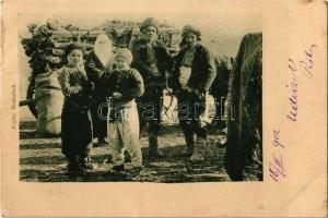 1902  Ruse, Rustschuk; Bulgarian folklore, local vendors. Rigler (small tear)