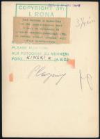 cca 1932 Kinszki Imre (1901-1945) budapesti fotóművész hagyatékából, a szerző által feliratozott, pe...