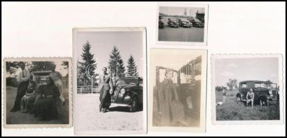 Automobilok vegyes tétele, eltérő időpontokban és különféle helyszíneken készült 13 db vintage fotó ...