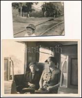 cca 1927 Kisvasút, mozdony és szerelvény, 2 db vintage negatív + 2 db vintage fotó (a papírképek és a negatívok között nincs ismétlődés), 6x4 cm és 6,5x9 cm között