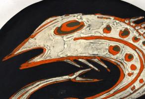 Gorka Lívia (1925-2011): Halas fali tál, festett mázas kerámia, jelzett, hibátlan, d:29 cm