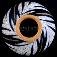 Gorka Lívia (1925-2011): Fehér-fekete halas öblös váza, festett mázas kerámia, jelzett, hibátlan, m:...