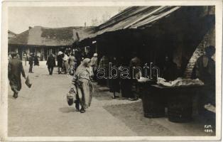 1917 Kovel, Kowel; Zsidó piac / Judenmarkt / Jewish market. Judaica