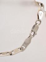 Ezüst(Ag) bordázott áttört karkötő, jelzett, h: 18,5 cm, nettó: 6,2 g