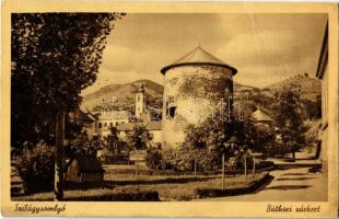 1941 Szilágysomlyó, Simleu Silvaniei; Báthory várkert. Heimlich Sándor kiadása / castle park (ázott sarok / wet corner)