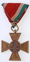 1939. Magyar Bronz Érdemkereszt Br kitüntetés nem eredreti mellszalagon T:1-,2 patina Hungary 1939. Hungarian Bronze Merit Medal Br decoration, with not its own ribbon C:AU,XF patina NMK 389.