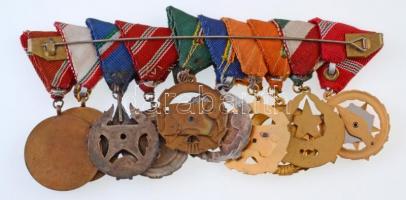 10db vegyes kitüntetés tétel összefűzve, közte 1957. "Munkás-Paraszt Hatalomért Emlékérem"...