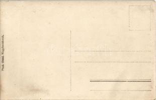 Nagybecskerek, Zrenjanin, Veliki Beckerek; utcakép, sérült katonák hazaérkezése lovaskocsikon a harc...