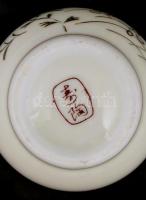 Jelzett, japán teás készlet két személyre. Matricás, kis mázhibával