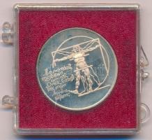 Kiss Nagy András (1930-1997) DN "Orvos sor / Korányi Sándor" ezüstözött fém emlékérem, sér...