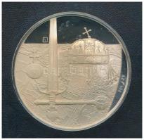Fülöp Zoltán (1951-) 1978. "Budapest - Parlament / Királyi szent ereklyék" Ag emlékérem to...