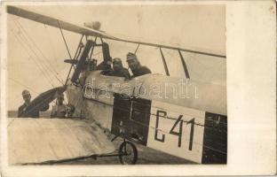 Osztrák-magyar katonai repülőgép C 41 / WWI Austro-Hungarian K.u.K. military aircraft C 41, pilot with soldiers. photo (fl)