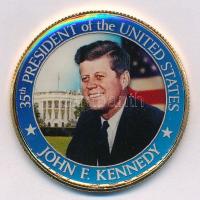 Amerikai Egyesült Államok 2009. 1/2$ aranyozott CuNi Kennedy John F. Kennedy, az Egyesült Államok 35. elnöke képpel, tanusítvánnyal T:1-  USA 2009. 1/2 Dollar gilded Cu-Ni Kennedy with picture of John F. Kennedy, 35th president of the United States with certification C:AU