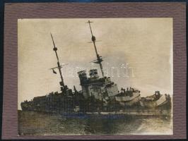 cca 1914 Hadihajók, 6 db albumlapokra ragasztott fotó, 9×12 cm