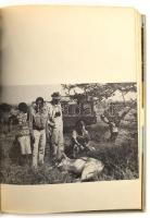 Széchenyi Zsigmond: Denaturált Afrika. Bp., 1971, Szépirodalmi. Második kiadás. Fekete-fehér fotókka...