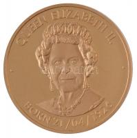 Nagy-Britannia 2013. Egyesült Királyság - A Brit Monarchia / II. Erzsébet királynő Szül.:21/04/1926 aranyozott fém emlékérem T:PP Great Britain 2013. United Kingdom - The British Monarchy / Queen Elizabeth II. Born 21/04/1926 gilded metal commemorative medallion C:PP