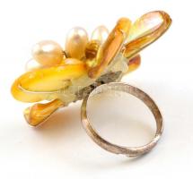 Gyöngyházas bizsu gyűrű, állítható méret