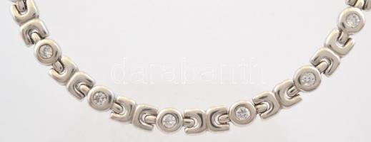 Ezüst (Ag) masszív nyaklánc, cirkón díszítéssel. Jelzett.  20 cm, 52,6 g