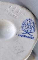 Herendi csizmadia inas, kézzel festett, jelzett, hibátlan, m: 13 cm