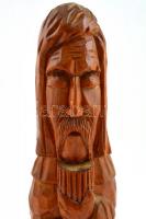Jelzés nélkül: Ivó ember. Faragott, lakkozott fa. 31 cm