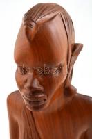 Afrikai lány félakt. Lakkozott keményfa. 32,5 cm