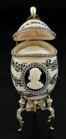 Jänig zenélő Mozart tojás 15 cm. Díszdobozban