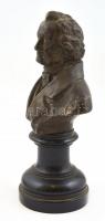 Johann Wolfgang von Goethe (1710-1782) festett spiáter mellszobra, büsztje fa talapzaton. / Spiater ...