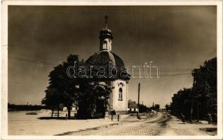 1942 Galánta, Kápolna tér, villanyoszlop / chapel, pylon