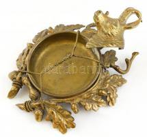 XIX sz. vége/XX. sz. eleje Zerge fejjel, tölgyfalombokkal és makkokkal díszített réz hamutartó, jelz...