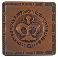 2004. "Magyar Pénzverő Részvénytársaság" szögletes Br plakett tokban (40x40mm) T:1