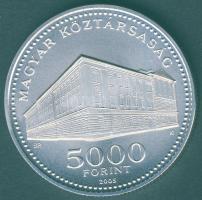 2005. 5000Ft Ag "Károli Gáspár Református Egyetem" T:BU