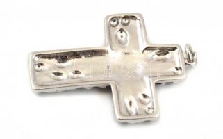 Ezüst(Ag) kereszt medál, jelzett, 3,5×3 cm, nettó: 7,8 g