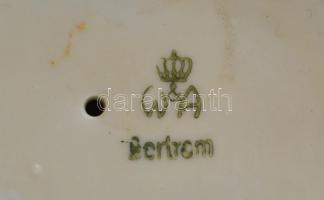 Bertram porcelán kisfiú. Kézzel festett, jelzett, kis kopásokkal. 16 cm