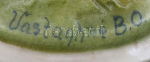 Herendi malacos lány, kézzel festett, jelzett (Vastaghné)  (apró lepattanással a fülön), 13x9 cm