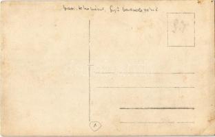 Ipari tehenészet, fejő berendezések / industrial dairy farm, milking equipment. photo (EK)