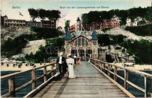 Sellin, Blick von der Landungsbrücke auf Strand. Verlag v. Arthur Schuster / beach, ship station, bridge