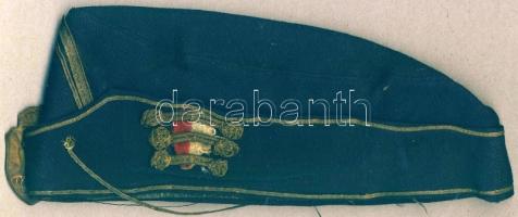 Régi egyensapka "Árpád Gimnázium-Budapest III.ker." zománcozott kitűzővel