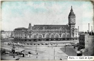 Paris, Gare de Lyon / railway station, automobiles