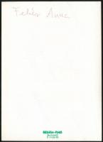 cca 1990 Fehér Anna (1958-) színművész fotója, a hátoldalán pecséttel jelzett (Fábián-fotó), 18x12 c...