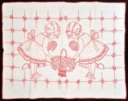 Hímzett falvédő, két kislány és virágkosár motívummal díszített, felirat nélkül, foltos, 59x73 cm