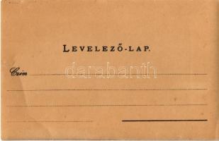 Badacsony, Kőkereszt a Badacsony tetején. photo (szakadás / tear)