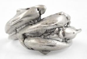 Ezüst(Ag) delfines gyűrű, jelzés nélkül, méret: 51, nettó: 4,3 g