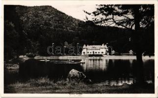 1942 Tusnádfürdő, Baile Tusnad; Csukás-tó, evezős csónakok, uszoda / Lacul Ciucas / general view, lake, swimming pool, rowing boats (EK)