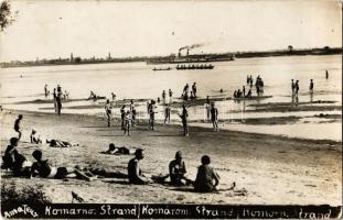 1931 Komárom, Komárnó; strand a Dunán, Erzsébet királyné gőz. kerekes személyhajó / Danube beach, Hungarian passenger steamship. Amateur photo