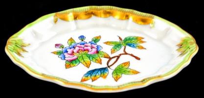 Herendi Viktória mintás tálka, kézzel festett, jelzett, apró kopásnyomokkal, 9x11 cm